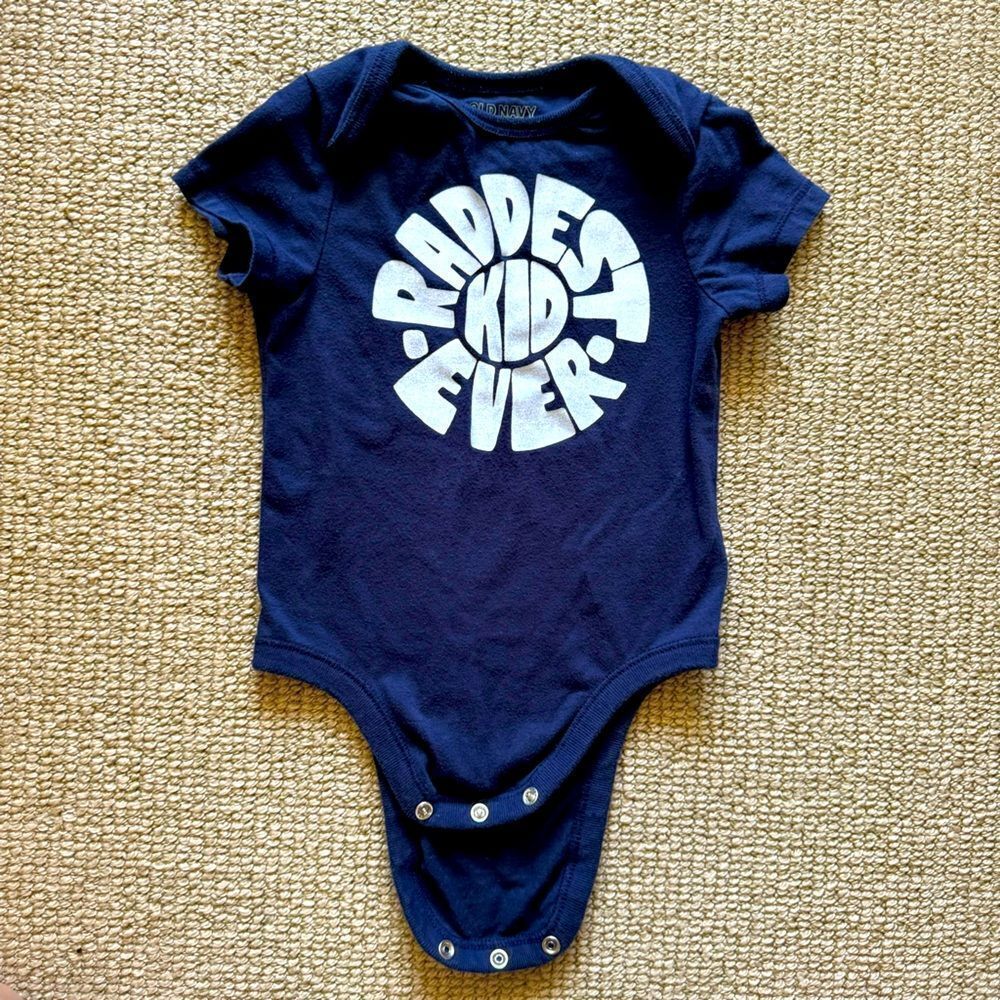 Old Navy onesie, navy, 12-18 mos